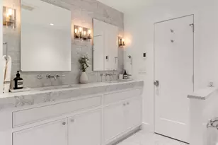 255 W 3rd, Boston, MA 02127 - Photo 16