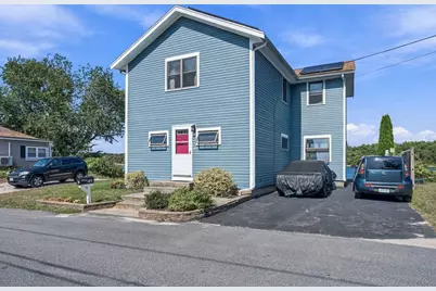 28 Arlington Rd, Wareham, MA 02571 - Photo 2