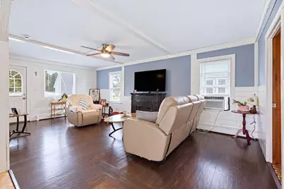 38 Gifford Ave, Dartmouth, MA 02747 - Photo 2