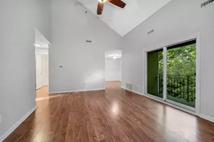 124 Tennis Plaza Rd, Dracut, MA 01826 - Photo 4