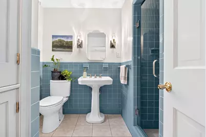 118 Benvenue St, Wellesley, MA 02482 - Photo 18