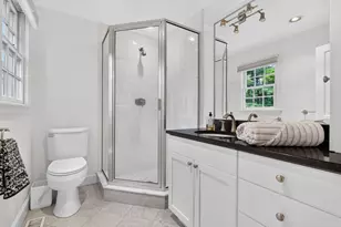 118 Benvenue St, Wellesley, MA 02482 - Photo 26