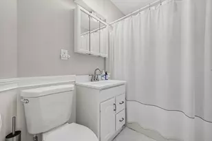 5 Russell St, Amesbury, MA 01913 - Photo 8