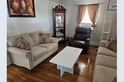 22 Winchester Ave, Worcester, MA 01603 - Photo 6