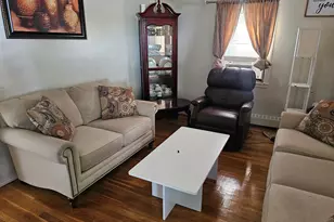 22 Winchester Ave, Worcester, MA 01603 - Photo 6
