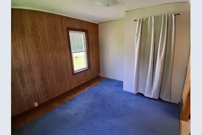 41 Ella St, Athol, MA 01331 - Photo 10