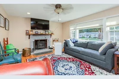 10 Fredrick Drive, Wilmington, MA 01887 - Photo 14