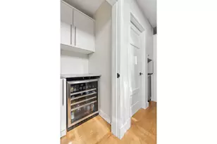 12 Gloucester St, Boston, MA 02115 - Photo 20