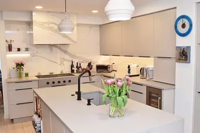 213 Nahanton St #213, Newton, MA 02459 - Photo 8
