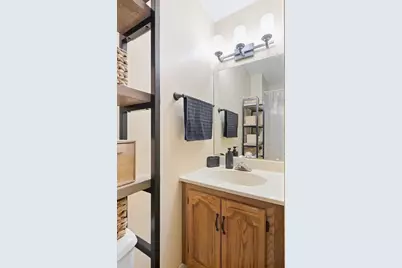 7 Mansion Woods Dr #b, Agawam, MA 01001 - Photo 22