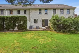 7 Mansion Woods Dr, Agawam, MA 01001 - Photo 30