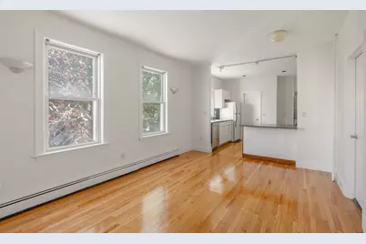 26 Plymouth #2, Cambridge, MA 02141 - Photo 4