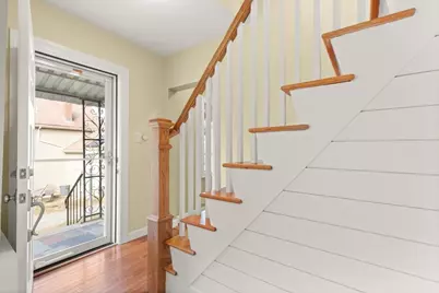 21 Charles St, Woburn, MA 01801 - Photo 20