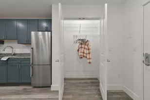 585 Essex St, Lynn, MA 01901 - Photo 6