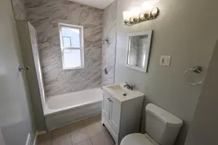 42 Colonial Ave, Boston, MA 02124 - Photo 10
