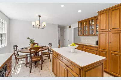 303 Hunters Ridge Road, Concord, MA 01742 - Photo 10