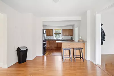 11 Russell St, Methuen, MA 01844 - Photo 8