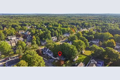 10 Eaton St, Reading, MA 01867 - Photo 32