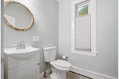 10 Eaton St, Reading, MA 01867 - Photo 14