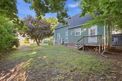 10 Eaton St, Reading, MA 01867 - Photo 30