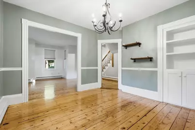 10 Eaton St, Reading, MA 01867 - Photo 8