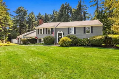 386 Main Street, Hanover, MA 02339 - Photo 2