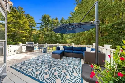 386 Main Street, Hanover, MA 02339 - Photo 16