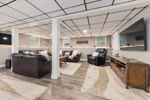 386 Main St, Hanover, MA 02339 - Photo 28