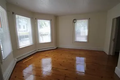 251 East Main St #1, Gloucester, MA 01930 - Photo 2
