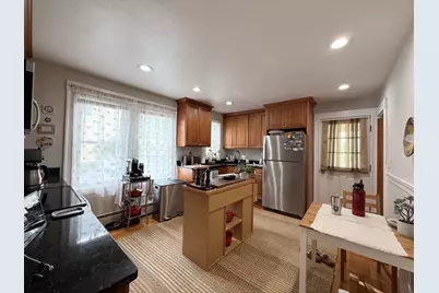 28 Templeton Pkwy #1, Watertown, MA 02472 - Photo 8