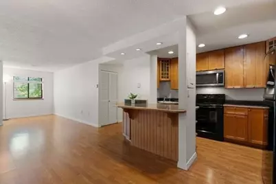 666 Main Street #217, Winchester, MA 01890 - Photo 6
