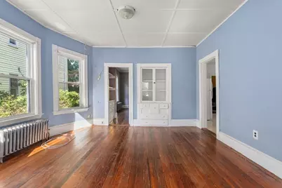 52 Burnside Ave, Somerville, MA 02144 - Photo 6