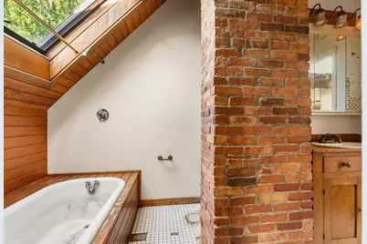 52 Burnside Ave, Somerville, MA 02144 - Photo 26