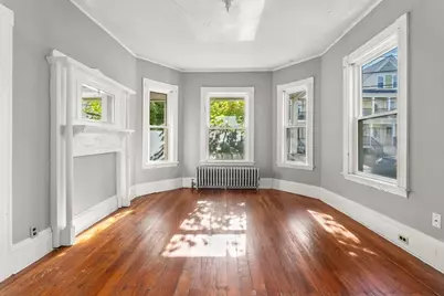 52 Burnside Ave, Somerville, MA 02144 - Photo 4