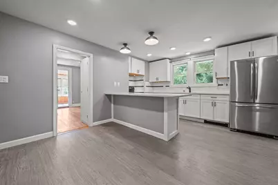 52 Forest Park Rd, Woburn, MA 01801 - Photo 4