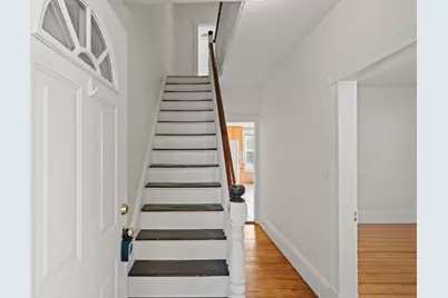 27 Highland St #27, Woburn, MA 01801 - Photo 4