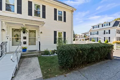 27 Highland St #27, Woburn, MA 01801 - Photo 2