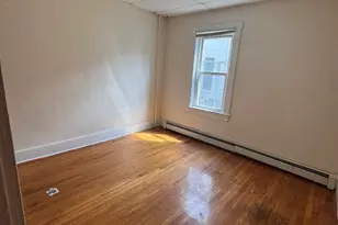 8 Dudley, Cambridge, MA 02140 - Photo 4