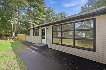 11 Christine St, Palmer, MA 01069 - Photo 4