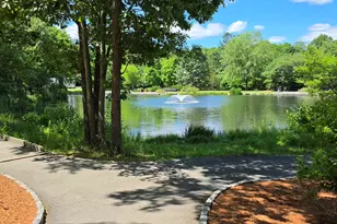 109 Green Hill Pkwy, Worcester, MA 01605 - Photo 26