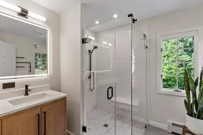 34 Village Crossing, Fitchburg, MA 01420 - Photo 4