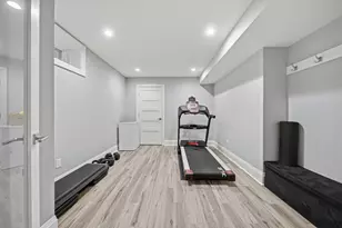 64 Auburn St, Newton, MA 02466 - Photo 28