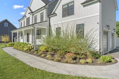 82 Colts Way, Attleboro, MA 02703 - Photo 2