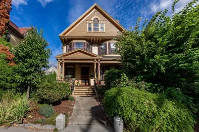 23 Prospect St, Marlborough, MA 01752 - Photo 2
