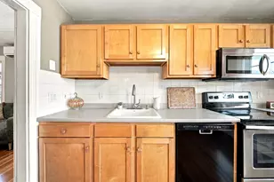 61 Dartmouth St, Belmont, MA 02478 - Photo 20