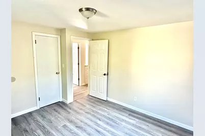 4 Dale Ct, Chicopee, MA 01013 - Photo 18