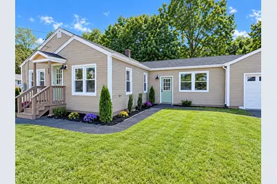 26 Mt Tom Ave, Easthampton, MA 01027 - Photo 2