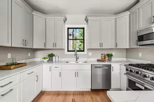 20R Plain St, Boston, MA 02122 - Photo 22