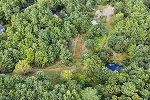 40 Forest St, Carver, MA 02330 - Photo 10