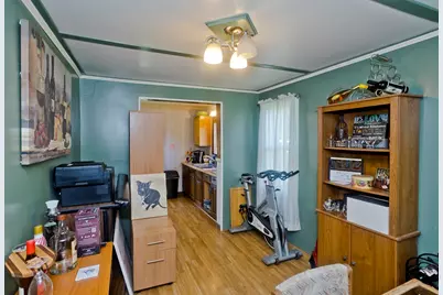 275 Dewey Ave, Pittsfield, MA 01201 - Photo 18